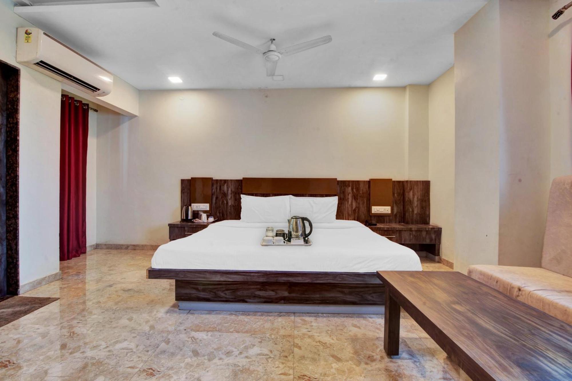 Townhouse 700 Hotel Krishna. 나그푸르 외부 사진
